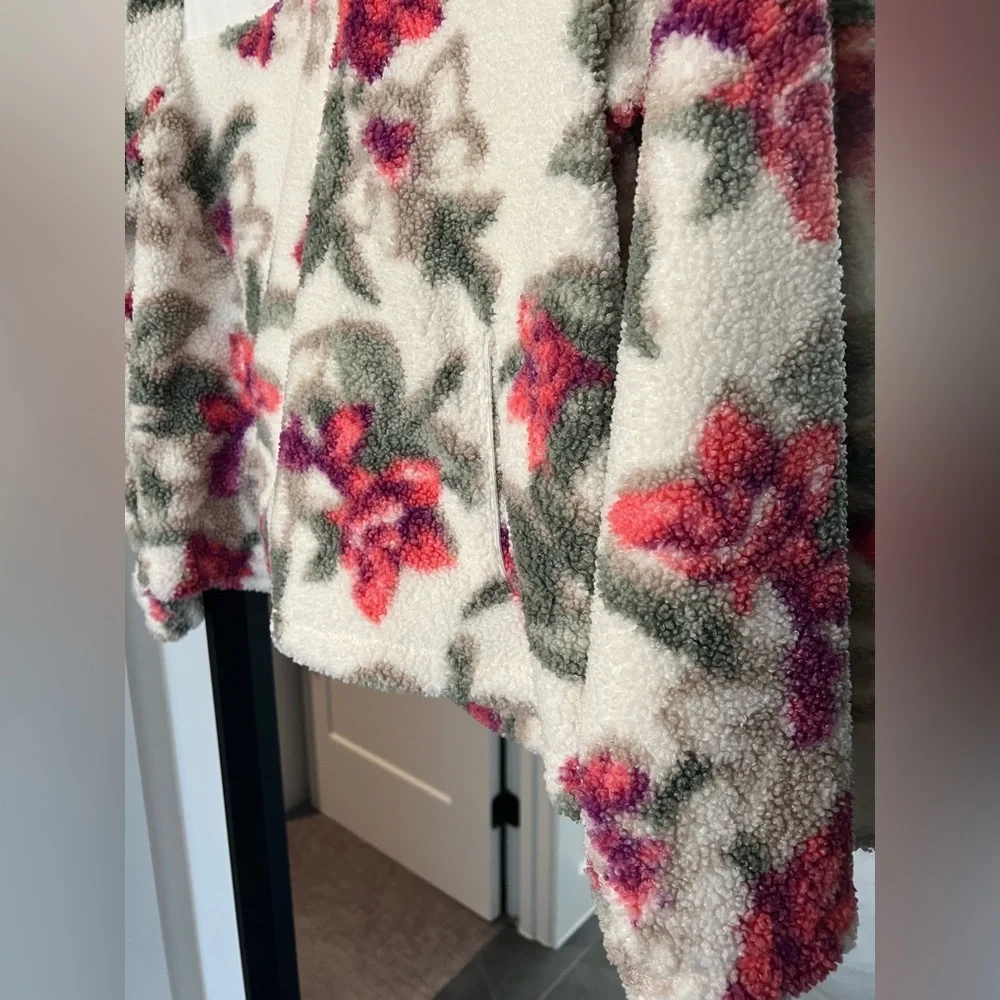 [Tommy Bahama] Fleece Beachway Blooms Snap Jacket - Picture 8 of 10